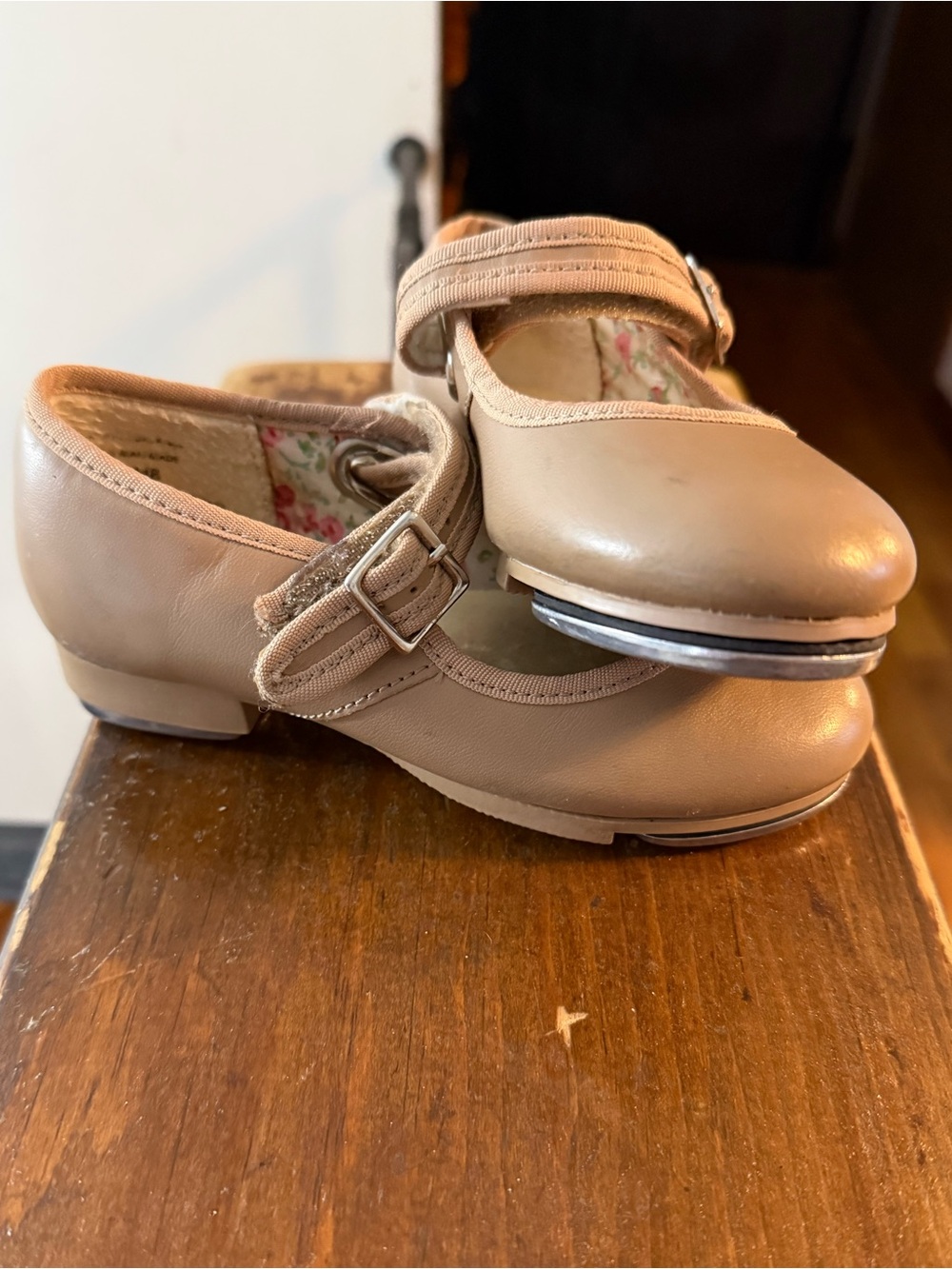 Capezio Tan Mary Jane Tap Shoes with Velcro Buckle Strap